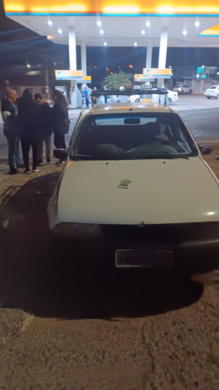 Motorista embriagado provoca colisão em Uvaranas