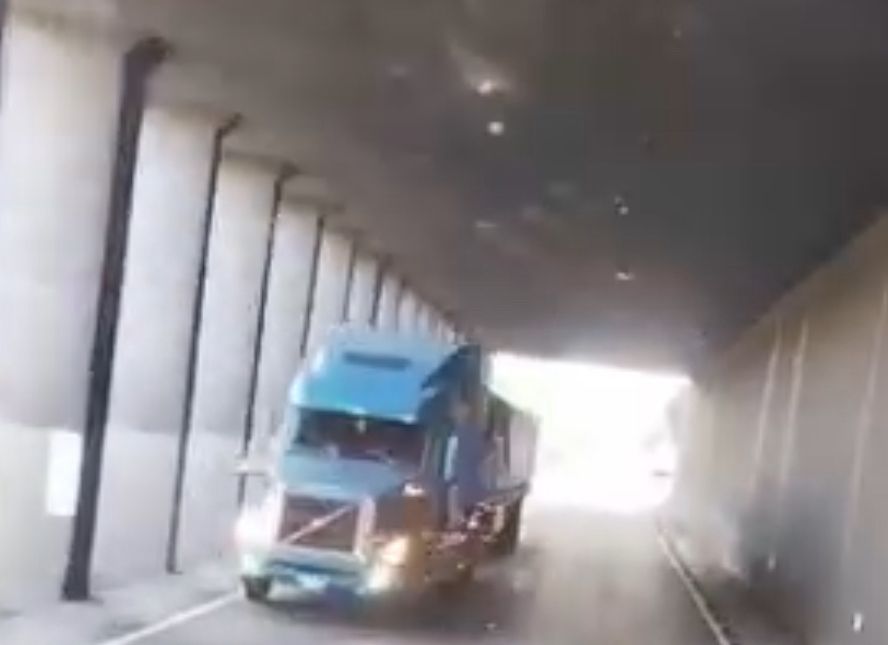 VÍDEO: Caminhoneiros bêbados são flagrados pela PRF na contramão da BR-277