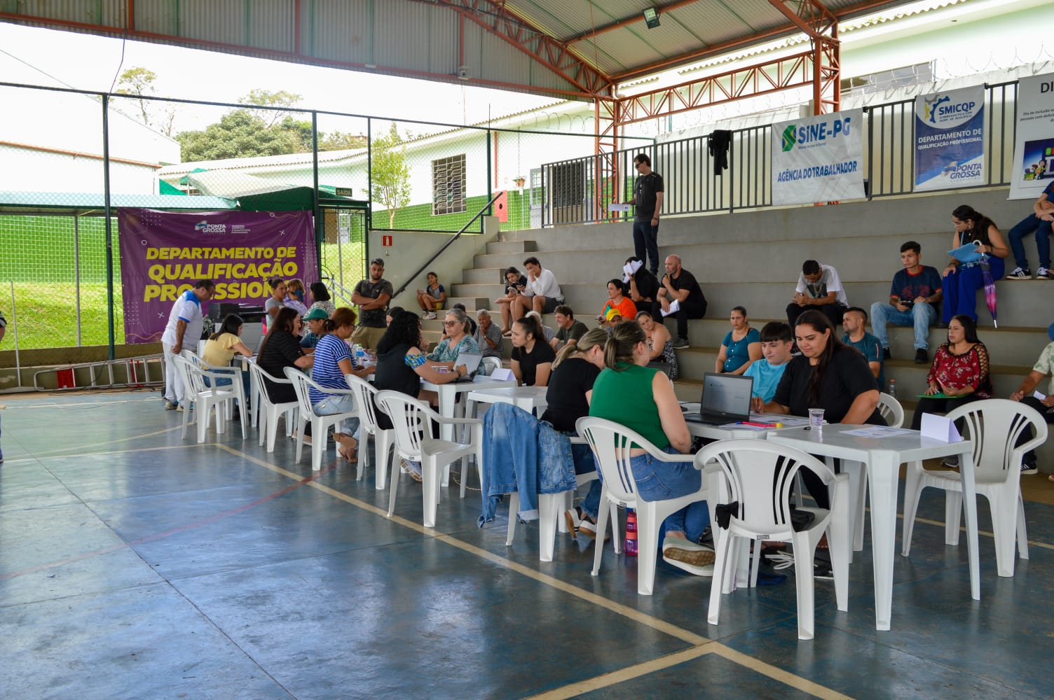 Ação oferta cursos e empregos nesta sexta-feira, no Parque Nossa Senhora das Graças