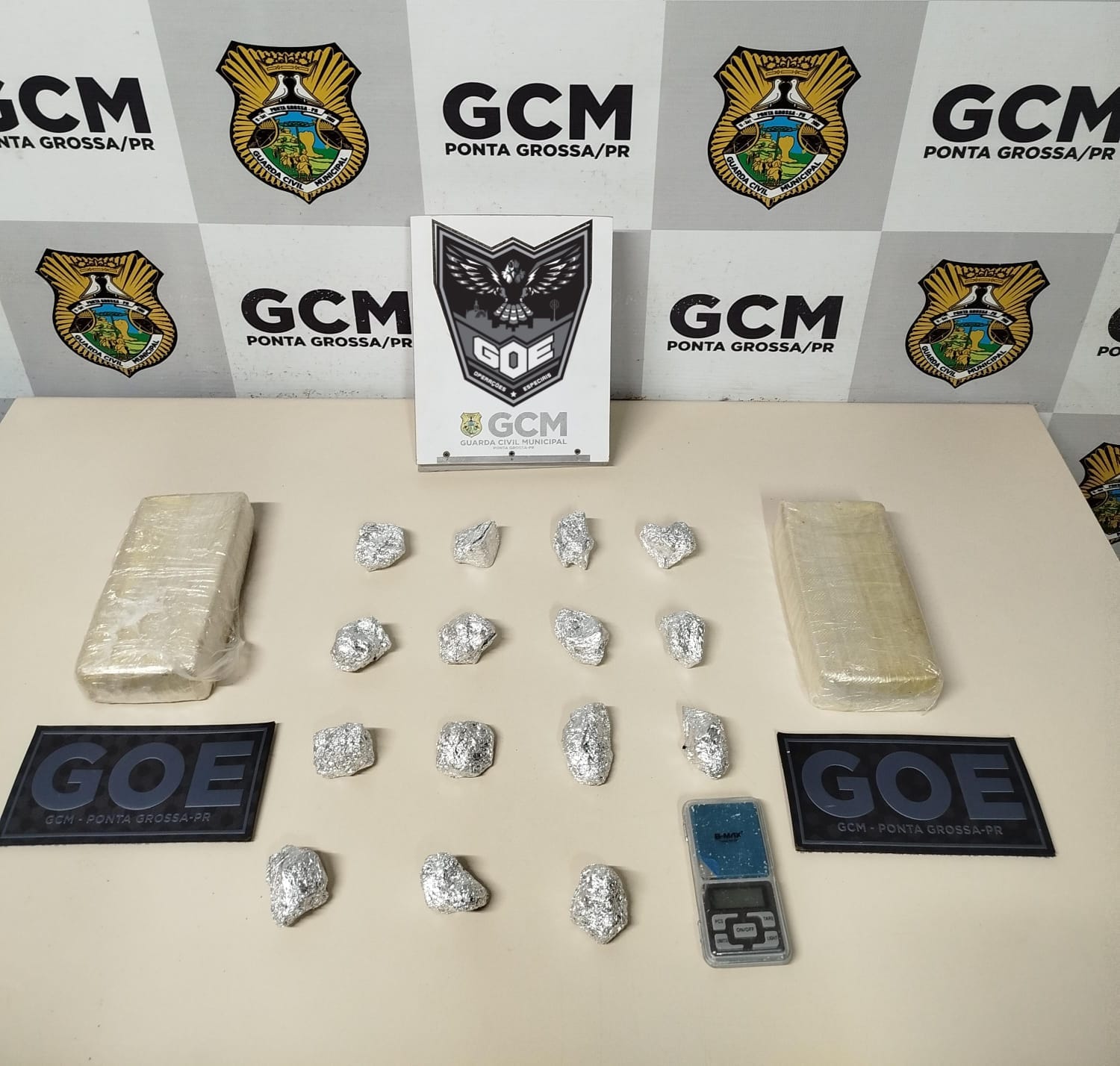 GCM apreende 3kg de crack em operação no bairro Ronda