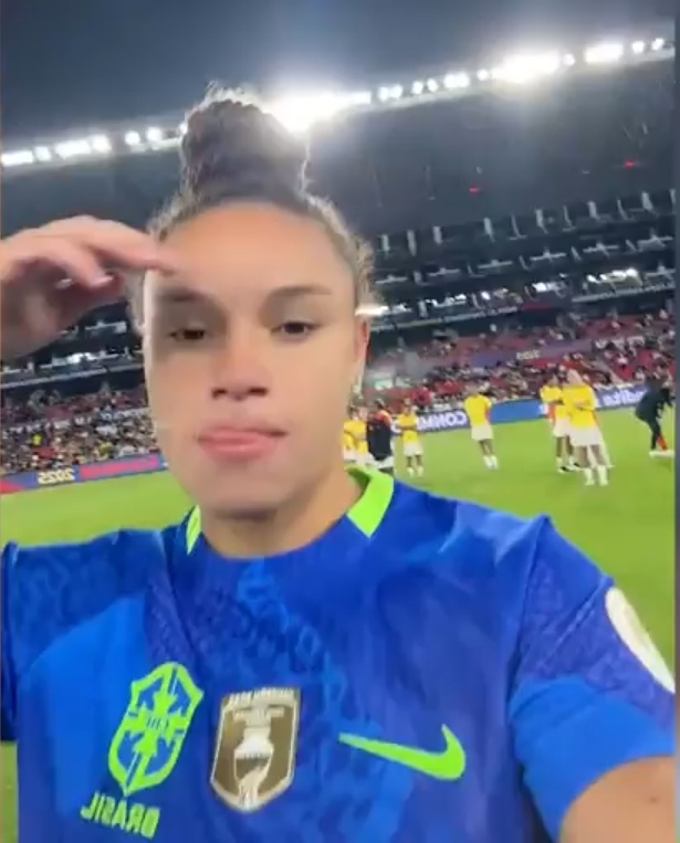 Jornal espanhol critica comemoração da Seleção feminina: “Vergonhosa”
