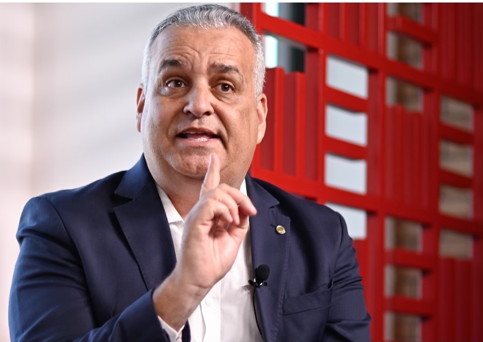 Relator diz que fraudes no INSS não começaram com Bolsonaro