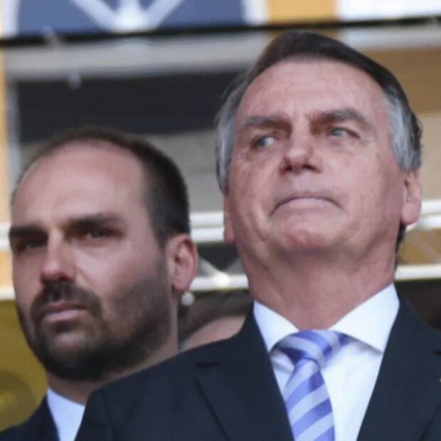 STF determina prisão domiciliar de Jair Bolsonaro e Eduardo Bolsonaro