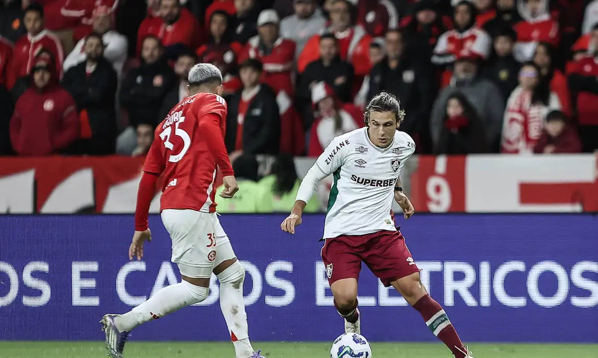 Fluminense e Internacional duelam por vaga às quartas da Copa do Brasil; veja onde assistir
