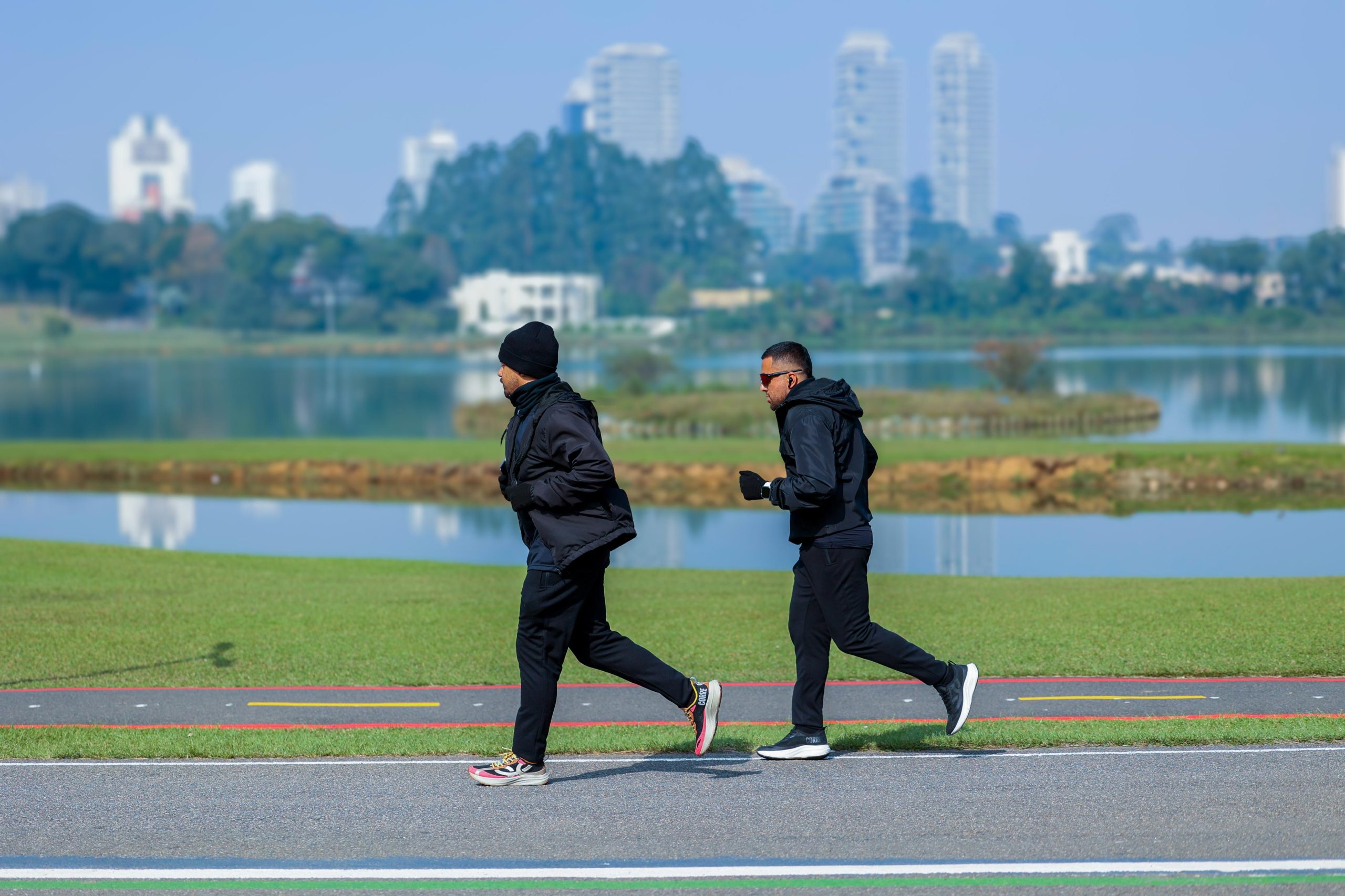 Após calor em várias regiões, frente fria faz temperaturas voltarem à média de agosto no Paraná