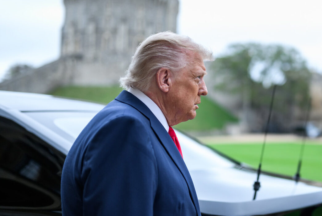 Trump anuncia novas tarifas de importação e reforça agenda protecionista nos EUA