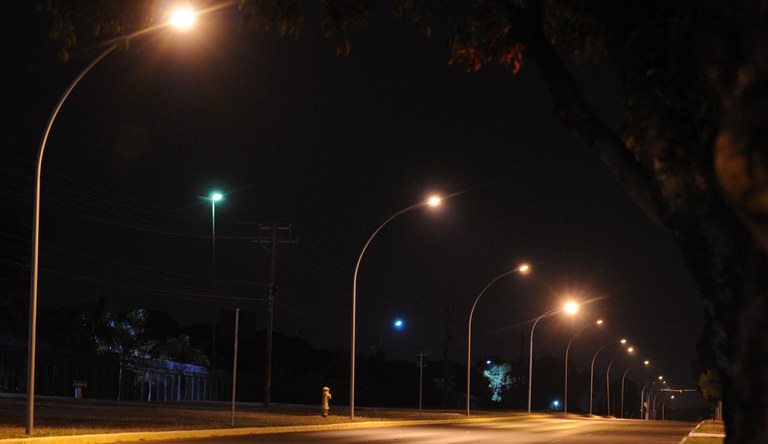 Ministério das Cidades aprova projeto milionário de melhoria na iluminação pública de Ponta Grossa