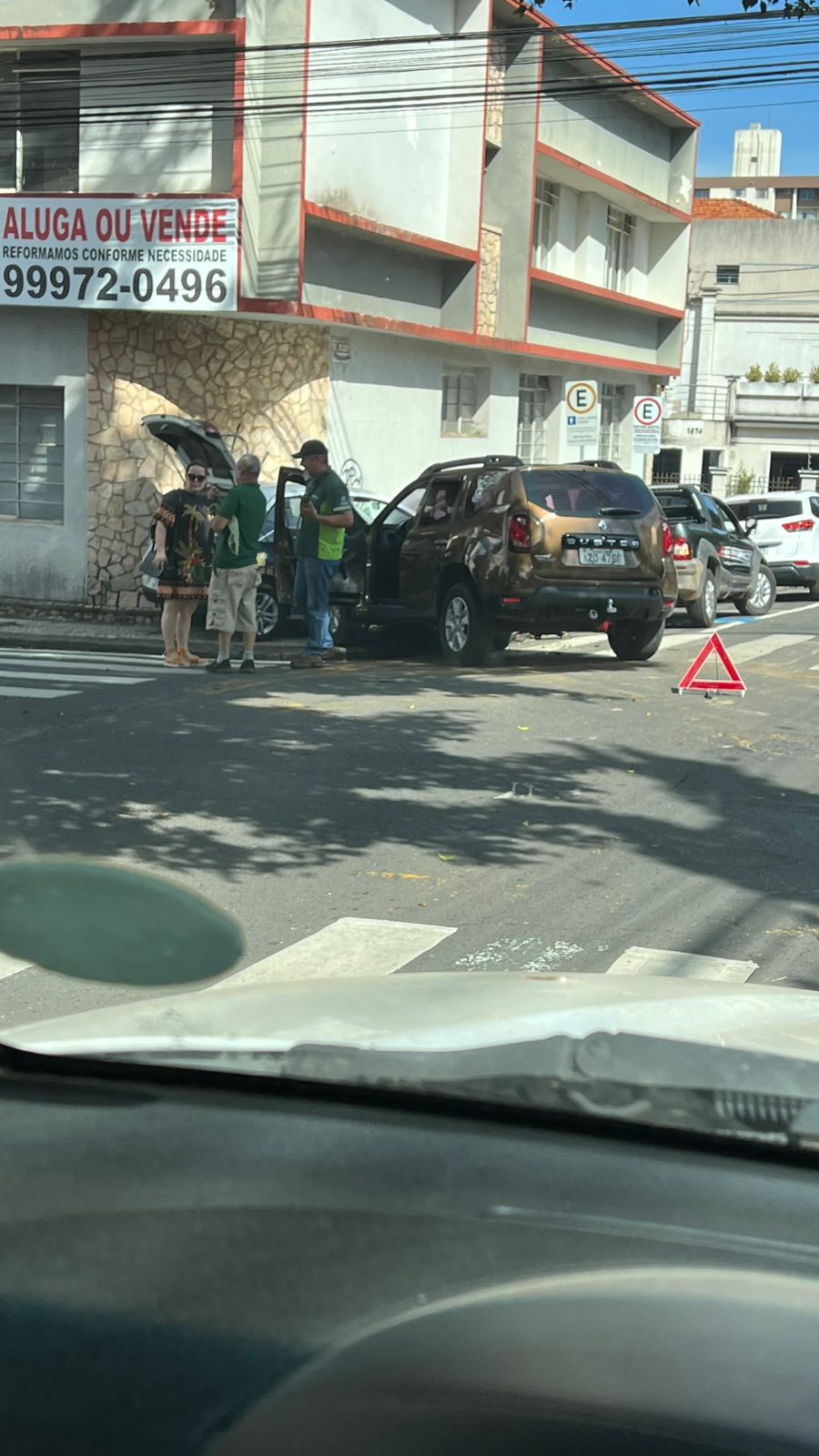 Veículos colidem na região central de Ponta Grossa
