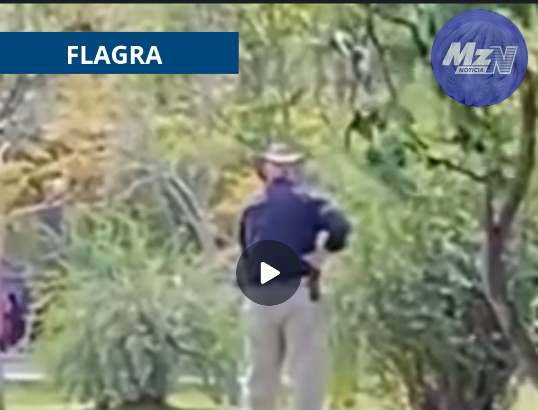 VÍDEO: Homem é flagrado urinando no Parque Ambiental em PG