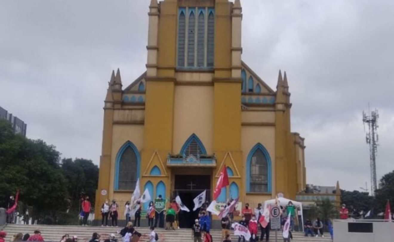 Ponta-grossenses organizam manifestação contra a PEC da Blindagem neste domingo