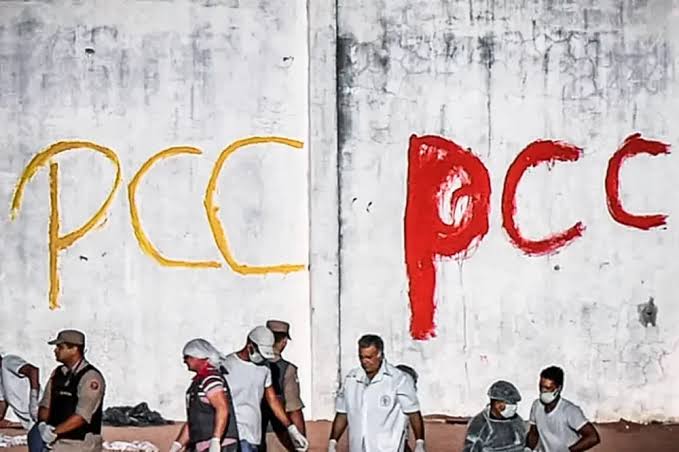 PCC usa postos e motéis para lavagem de dinheiro, aponta investigação