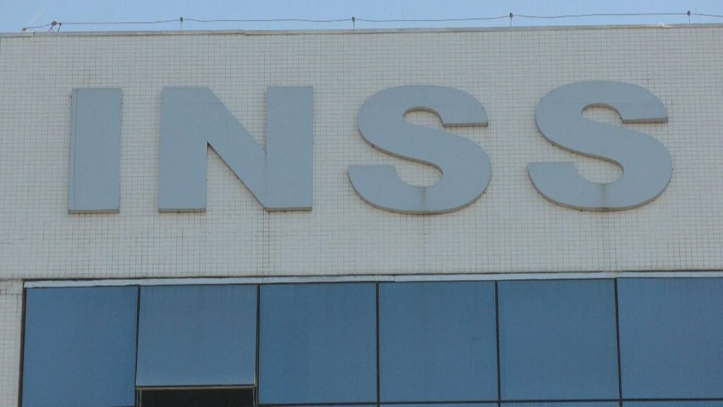 CPMI do INSS ouve diretora da CGU sobre fraudes em benefícios