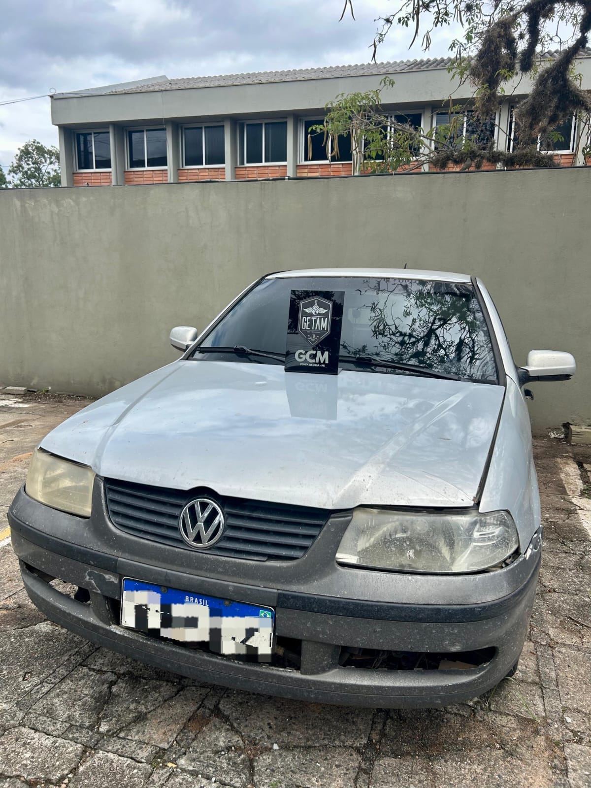 Carro furtado é recuperado pela GCM na região central de Ponta Grossa