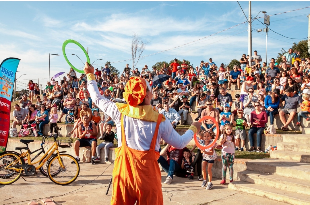 Circo “Picadeiro de Sonhos” se apresenta no Lago de Olarias com entradas gratuitas no domingo (19)