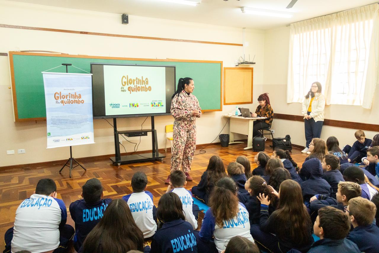 Glorinha do Meu Quilombo: Animação sobre integrante da Colônia Sutil é apresentado em escolas municipais de PG