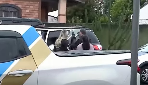 Mulher é detida em distribuidora após flagrante de bebidas adulteradas em PG