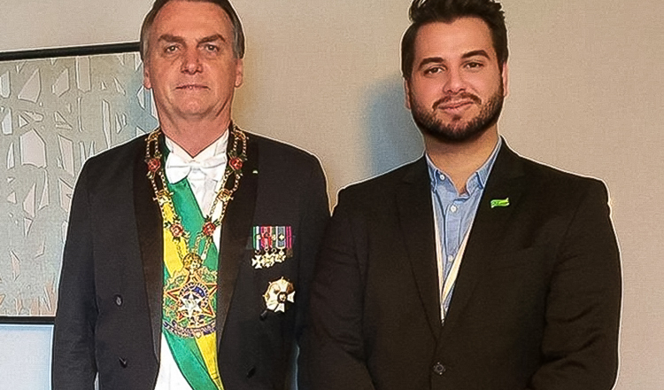 PF pede a Moraes investigação sobre dados de viagem de ex-assessor de Bolsonaro, Filipe Martins, aos EUA