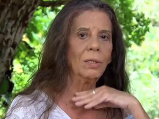Atriz acusa filha de roubo e diz que passa fome; entenda o caso