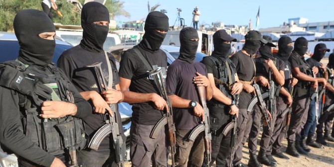 Hamas reprime rivais e tenta reafirmar controle em Gaza após cessar-fogo