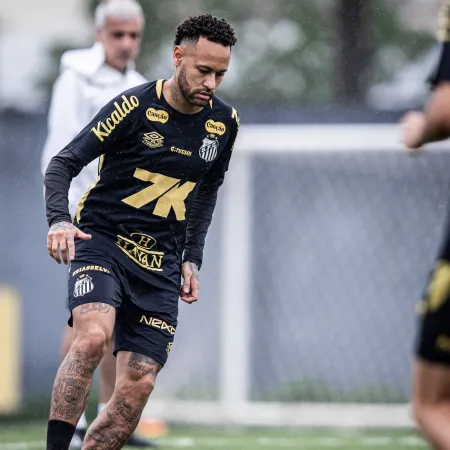 Santos aguarda retorno de Neymar e se aproxima de zerar departamento médico na reta final do Brasileirão