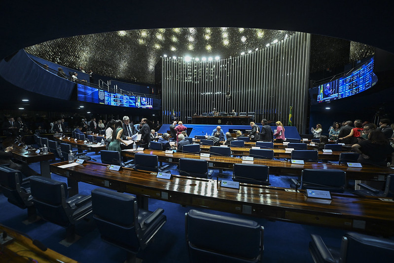 Senado aprova isenção de Imposto de Renda para quem ganha até R$ 5 mil