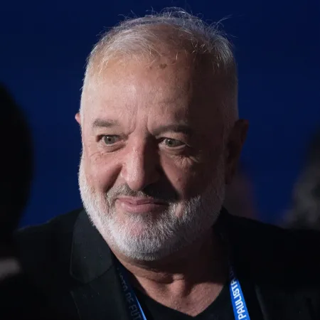 Belmonte pede demissão do São Paulo após derrota histórica por 6 a 0 para o Fluminense