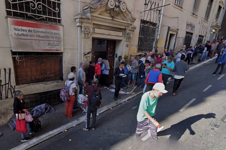 Homem é encontrado morto dentro de freezer em centro de acolhimento