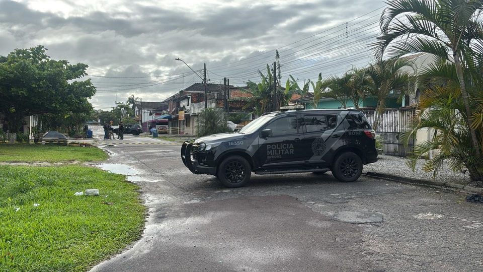 Dois homens morrem em ação da PM durante cumprimento de mandados de prisão