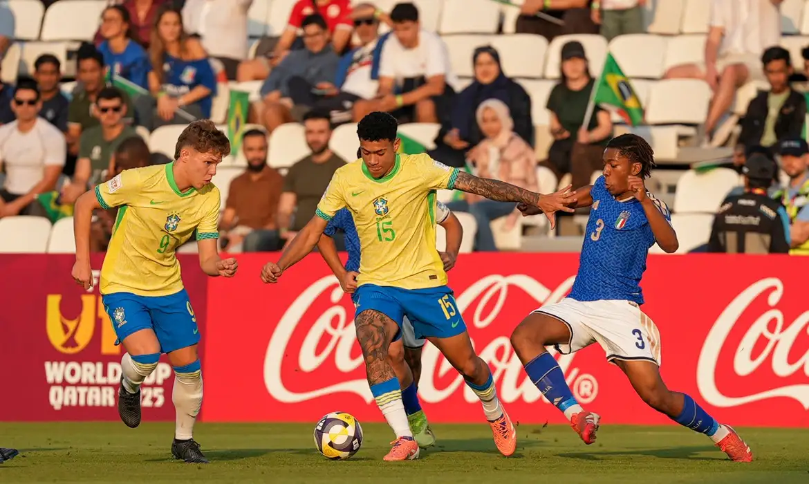Seleção brasileira perde para Itália nos pênaltis e fica em 4º no Mundial Sub-17