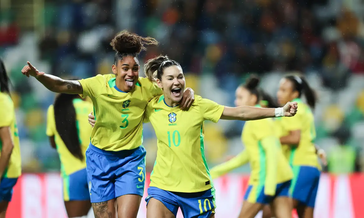 Brasil fecha 2025 com goleada de 5 a 0 sobre Portugal