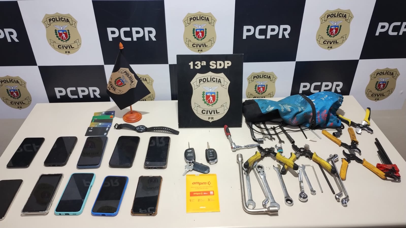 PCPR e GCM prende sete suspeitos em flagrante por furto de módulos eletrônicos 