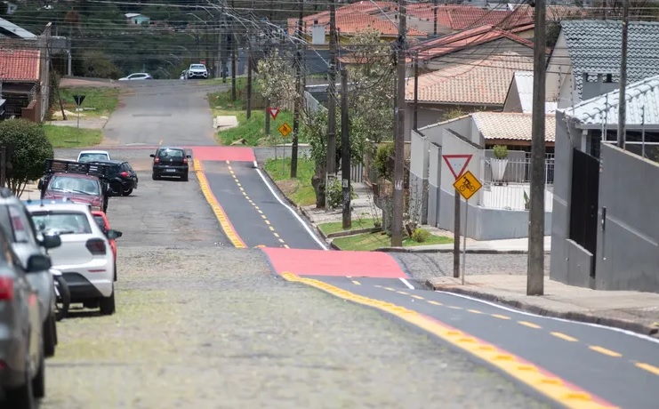 Prefeitura decreta sentido único em vias com ciclofaixas após polêmica em PG