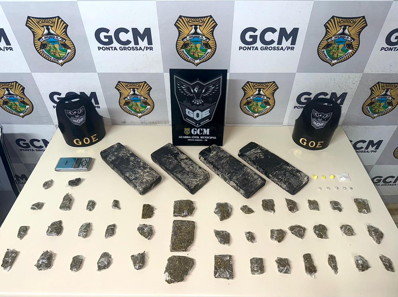 GCM prende dois suspeitos por tráfico de drogas em PG