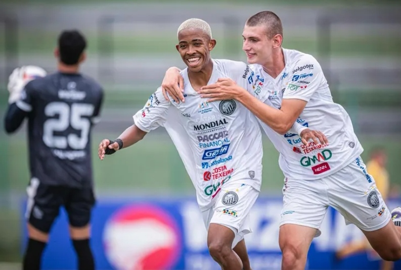 Copinha: OFEC ganha de goleada do Independente-AP nesta terça-feira