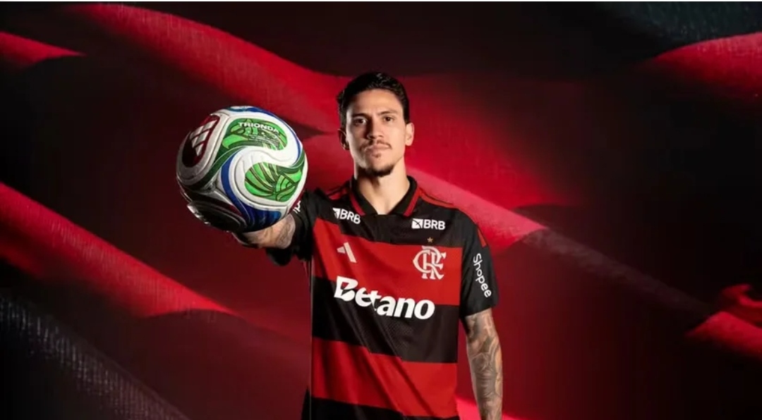 Flamengo lança oficialmente uniforme titular para a temporada 2026
