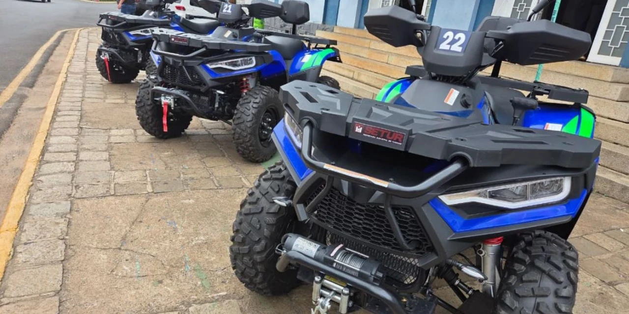 Jaguariaíva recebe três quadriciclos para reforçar estruturas dos parques estaduais