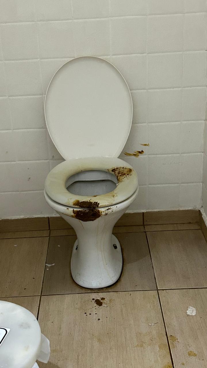 Denúncia: Hospital São Camilo apresenta condições insalubres e indignas para funcionários e pacientes