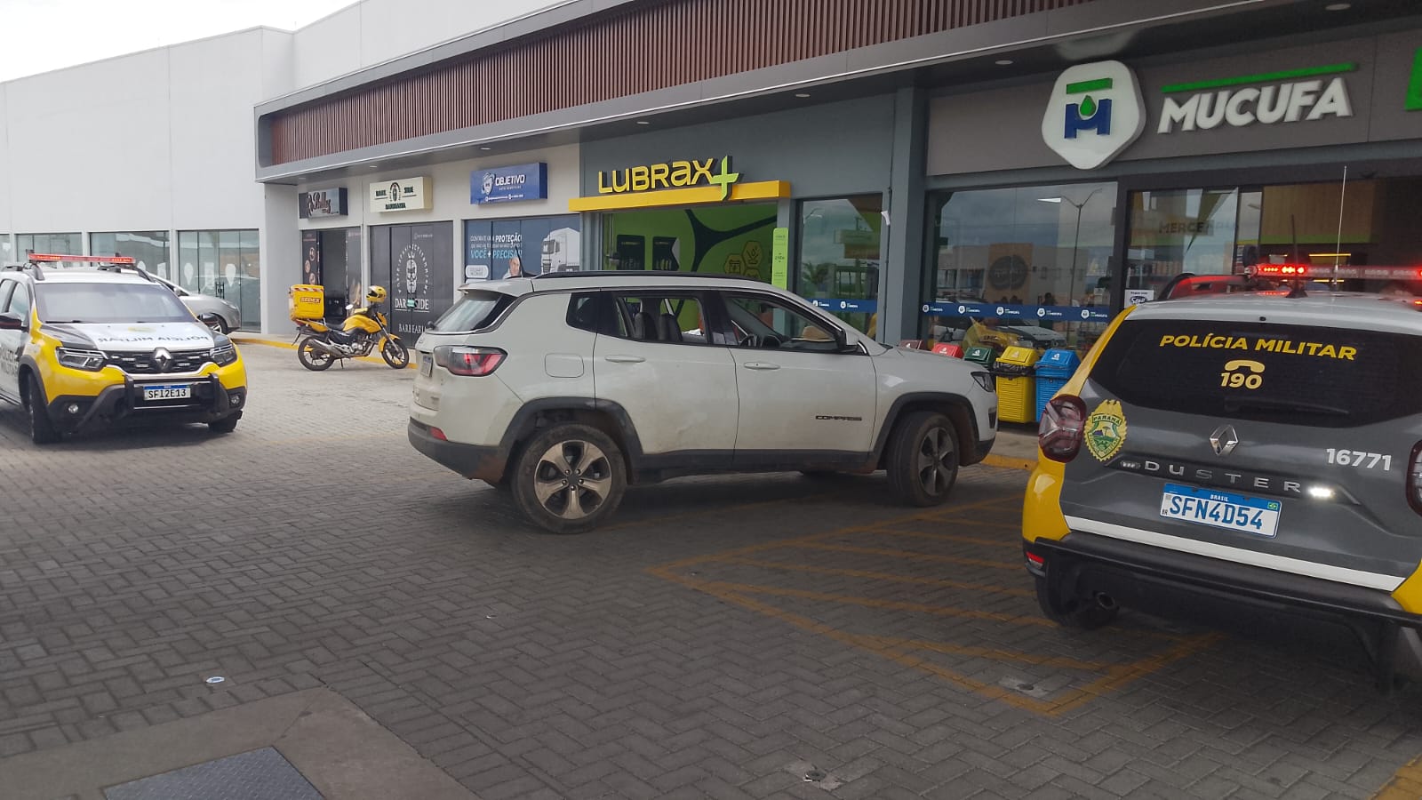 PM RECUPERA VEÍCULO ROUBADO