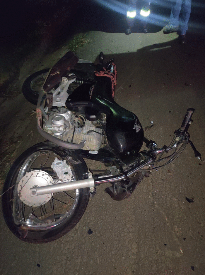 Motociclista fica gravemente ferido após ser atingido por roda de veículo de carga na PR-151