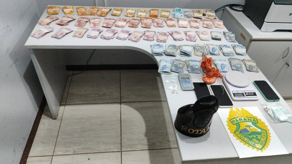 Ação policial desmonta ponto suspeito de tráfico em Castro