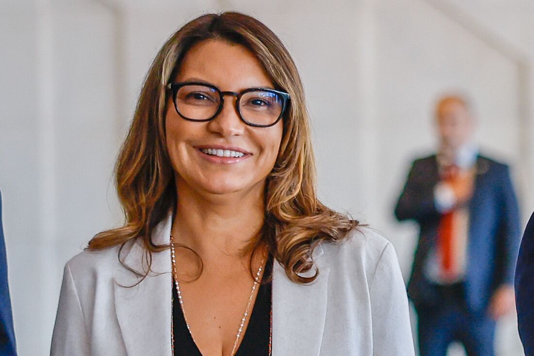 Nas redes, Janja reage a rebaixamento de escola: “Arte não é para covardes”