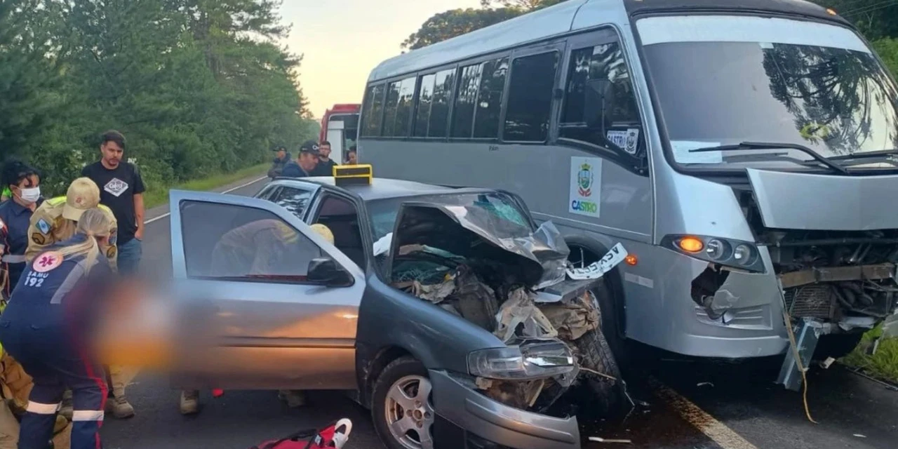 Prefeitura de Castro se pronuncia sobre acidente com ônibus do município na BR-153
