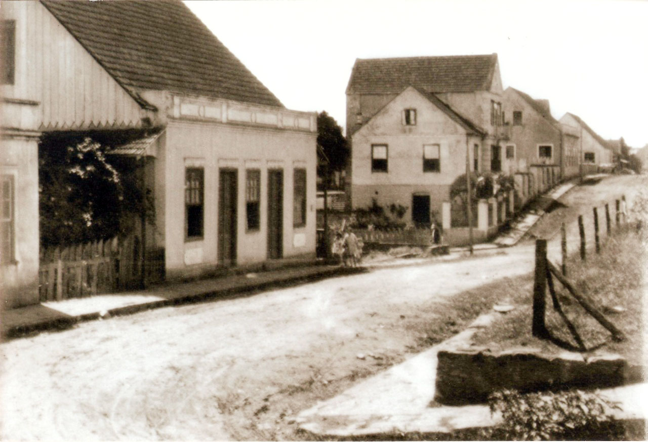 Há 130 anos, grupo de poetas tentou encontrar a identidade cultural do Paraná por meio do misticismo