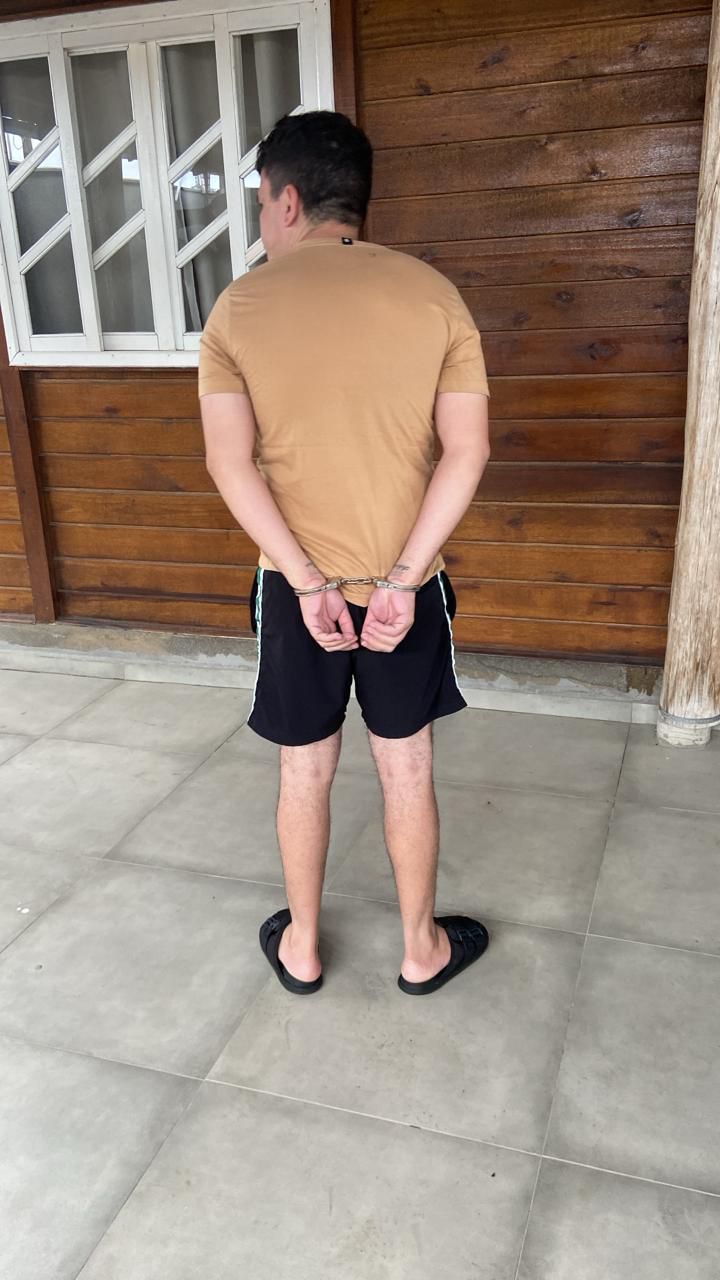 PCPR PRENDE INTEGRANTE DE QUADRILHA EM SANTA CATARINA EM OPERAÇÃO CONTRA ROUBO DE CARGA