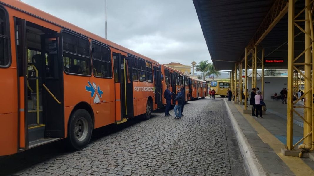 Trabalhadores anunciam paralisação do transporte coletivo em Ponta Grossa