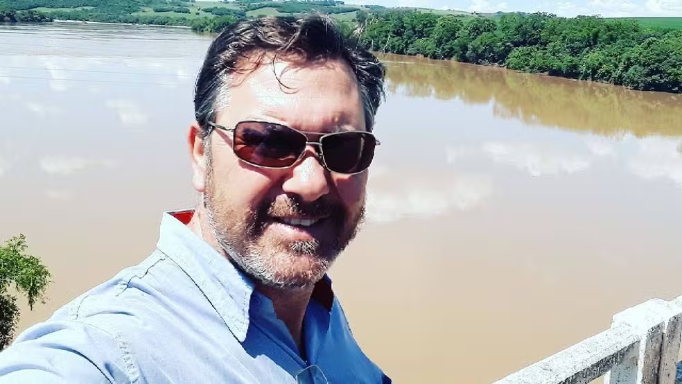 Trabalhador morre depois de ser atingido por poste de mais de uma tonelada no Paraná