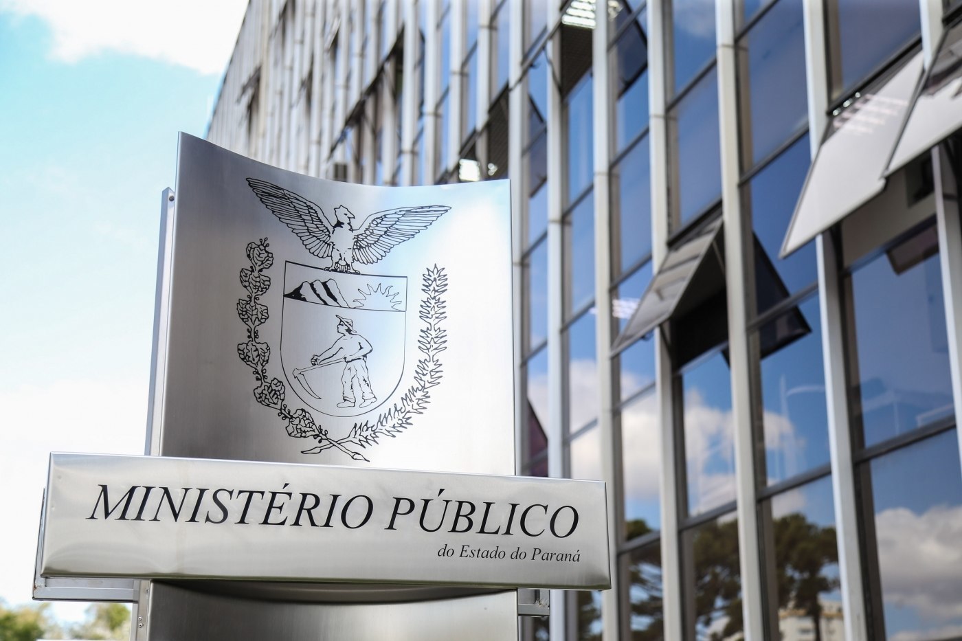 MPPR denuncia vereadora e marido por suposta prática de “rachadinha” no Litoral do Paraná