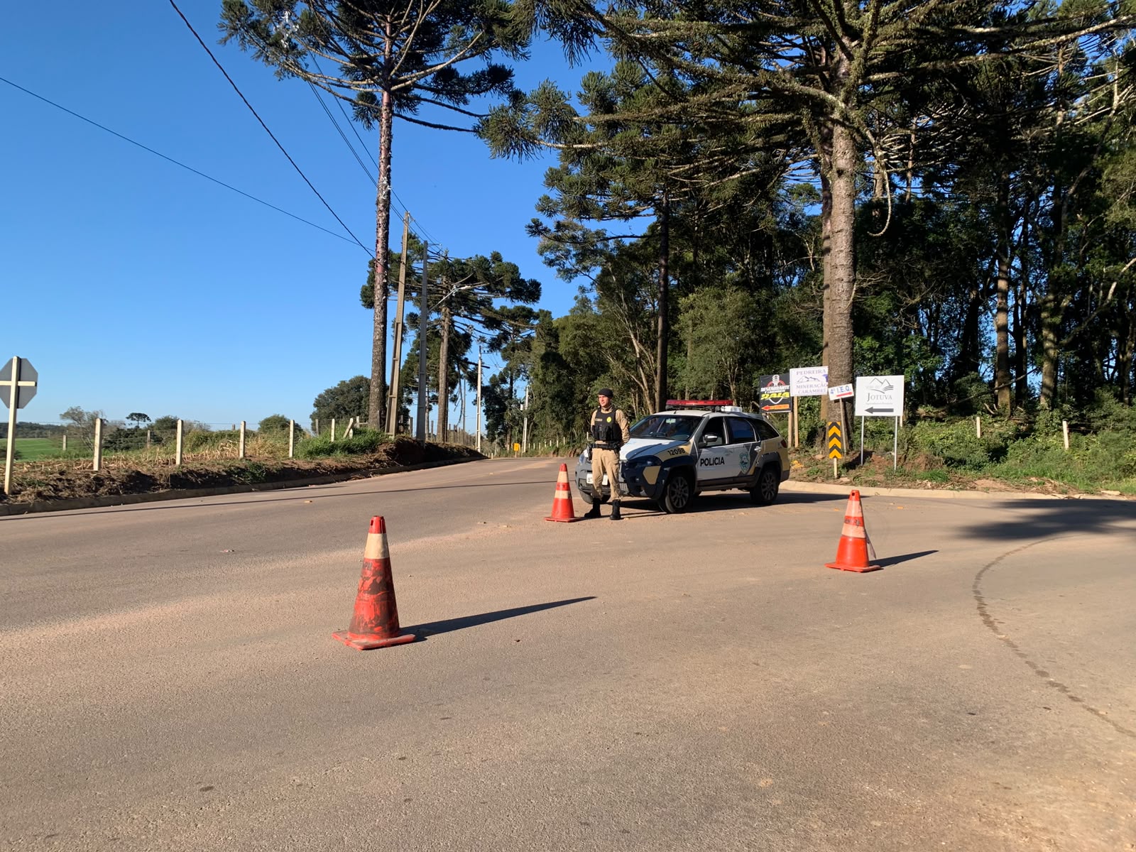 Reforço da Polícia Militar amplia patrulhamento e realiza blitz educativa em Carambeí