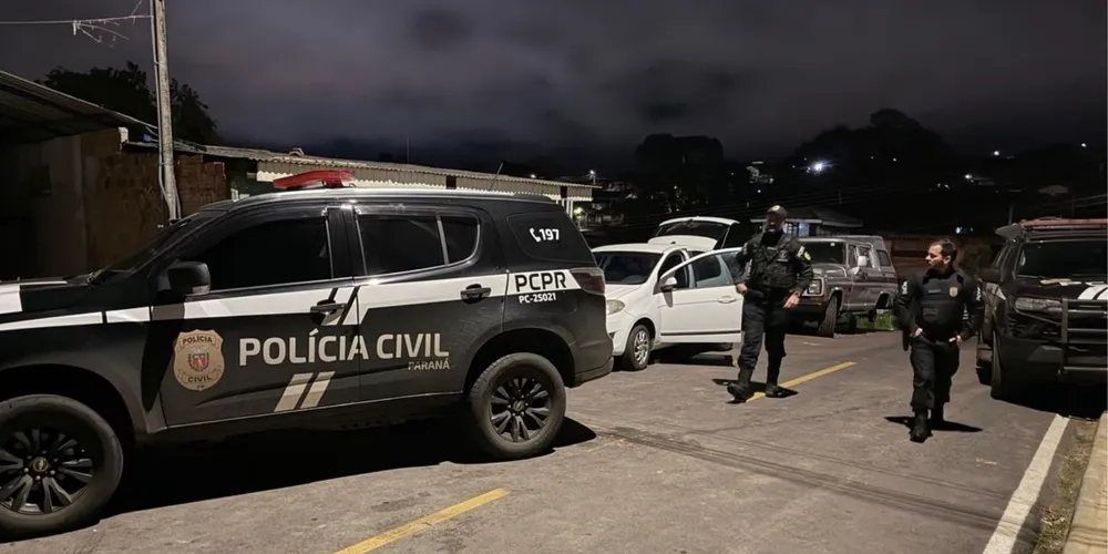 Operação contra tráfico de drogas prende cinco pessoas e cumpre 14 mandados em Ponta Grossa