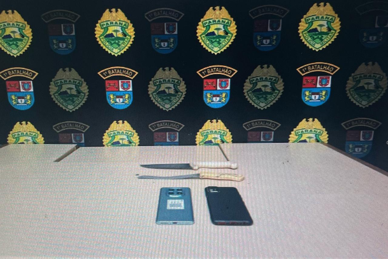 PM prende dois suspeitos após roubo a pedestre em Ponta Grossa